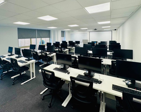 Sceptre House interior – study space 2